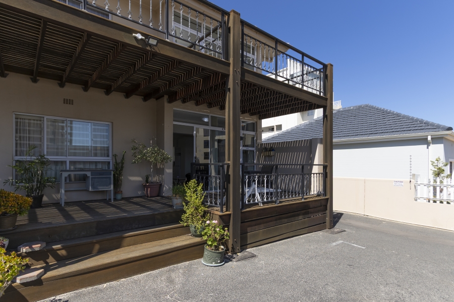 1 Bedroom Property for Sale in Strand North Western Cape